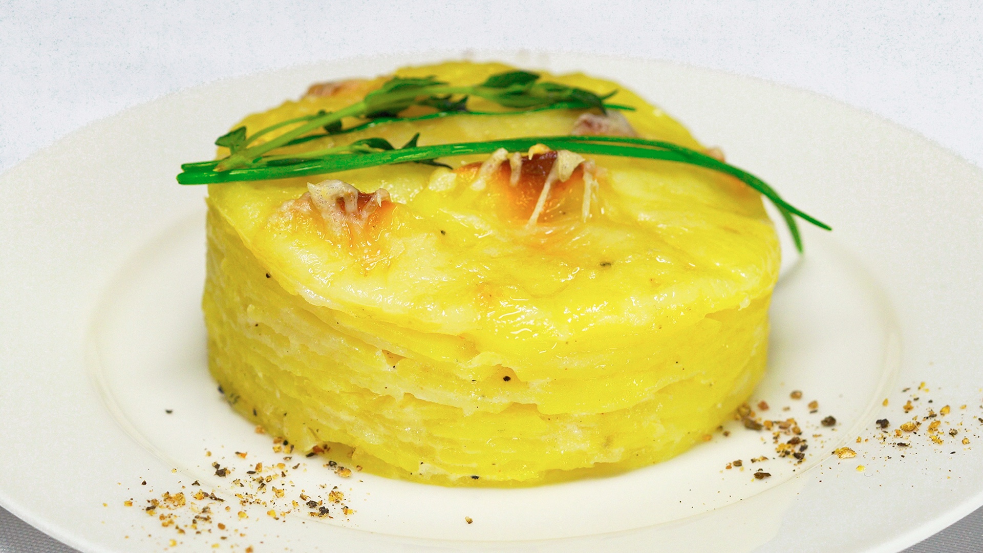 Картофельный гратен с сыром - простой и вкусный рецепт с пошаговыми фото