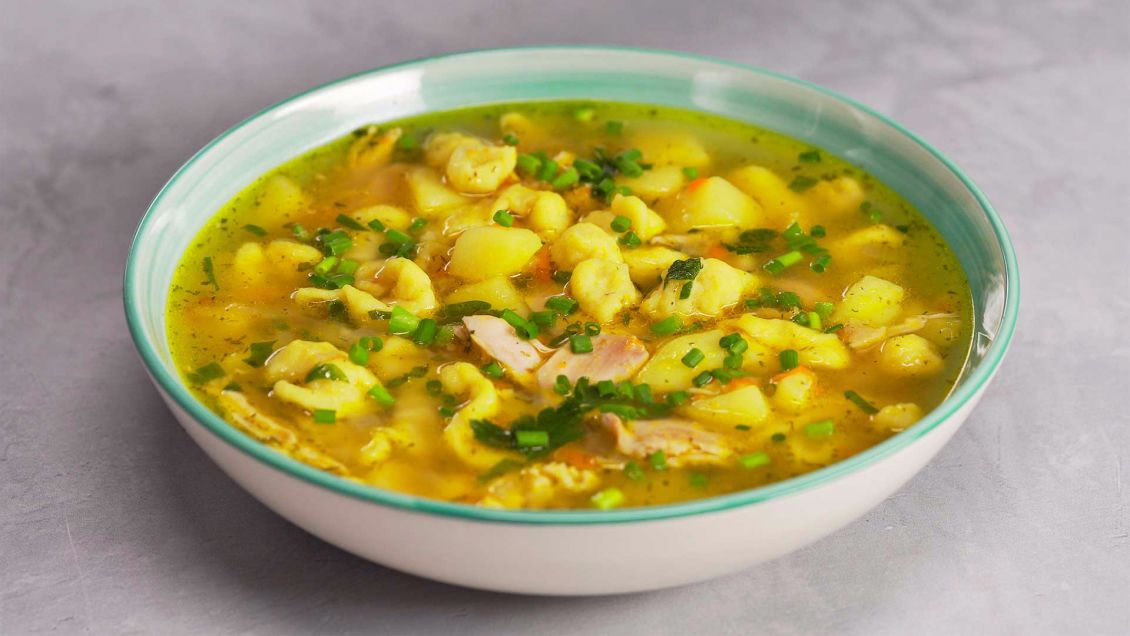 Ингредиенты по рецепту: «Куриный суп с клецками»