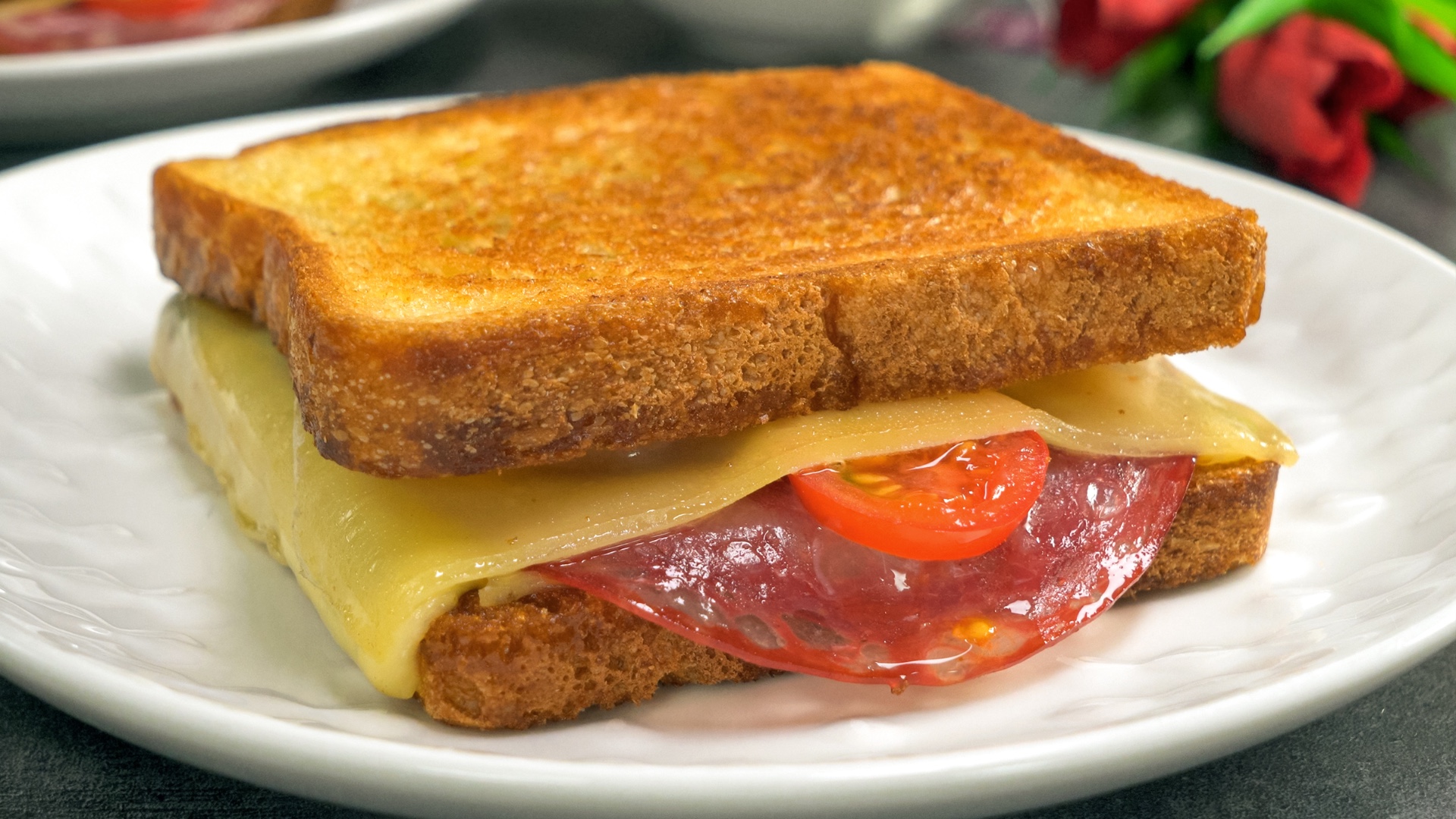 Горячие бутерброды с сыром на сковороде!🧀